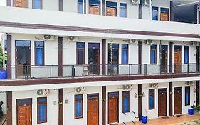 Urbanview Hotel Syariah At Waskita Residence Telanaipura
